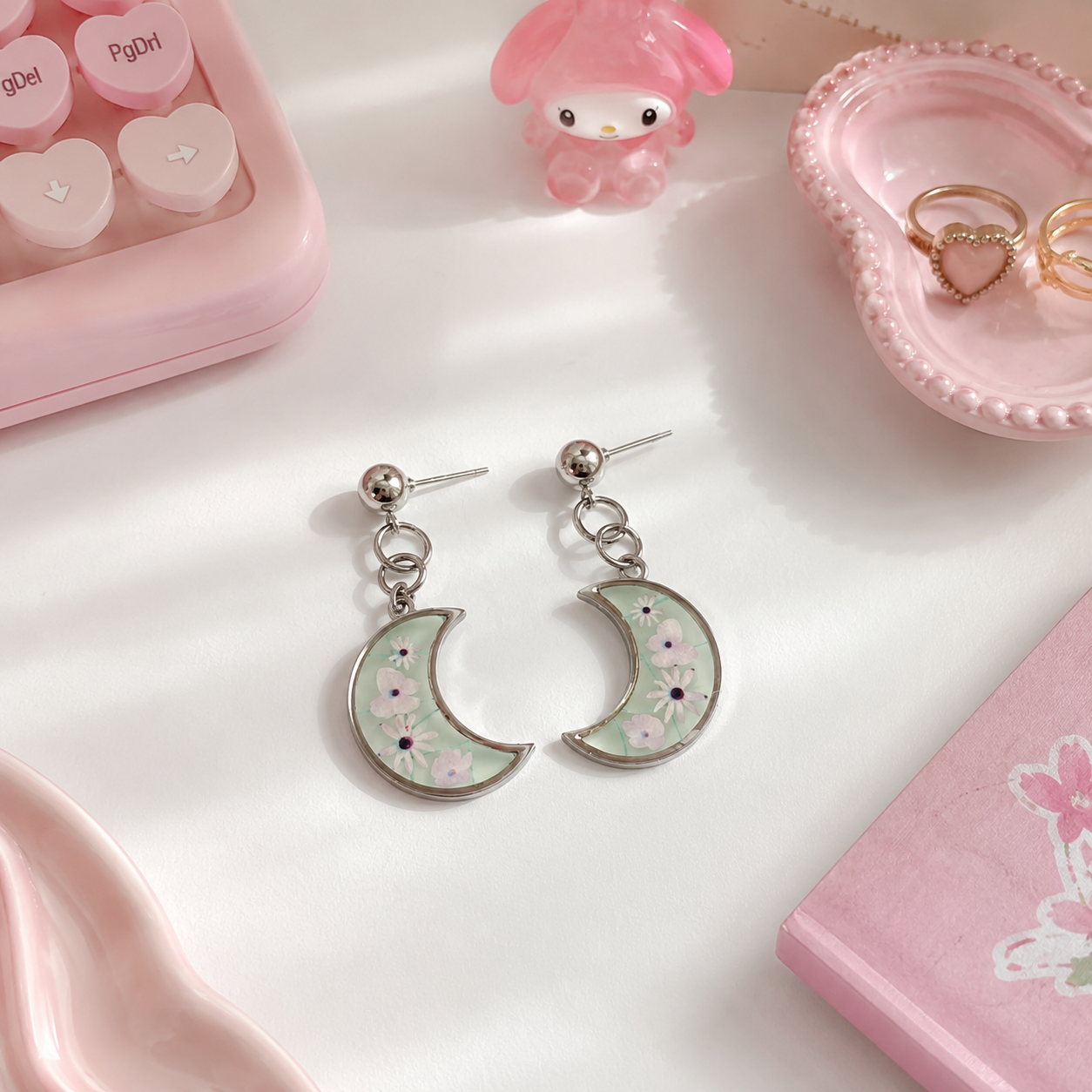 [EARRINGS] Floral Moon Earrings | Cute Handmade Jewelry | Handmade Kawaii Gift
