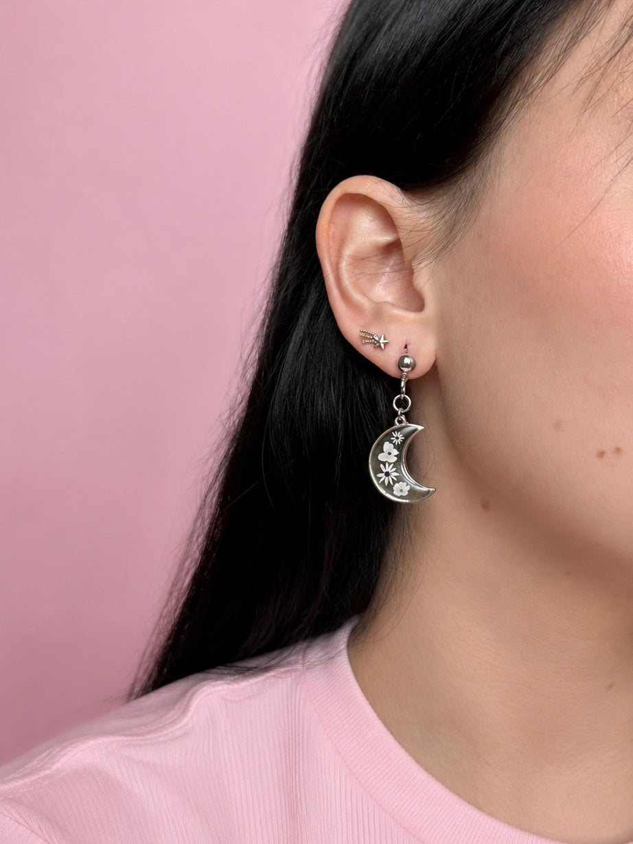 [EARRINGS] Floral Moon Earrings | Cute Handmade Jewelry | Handmade Kawaii Gift