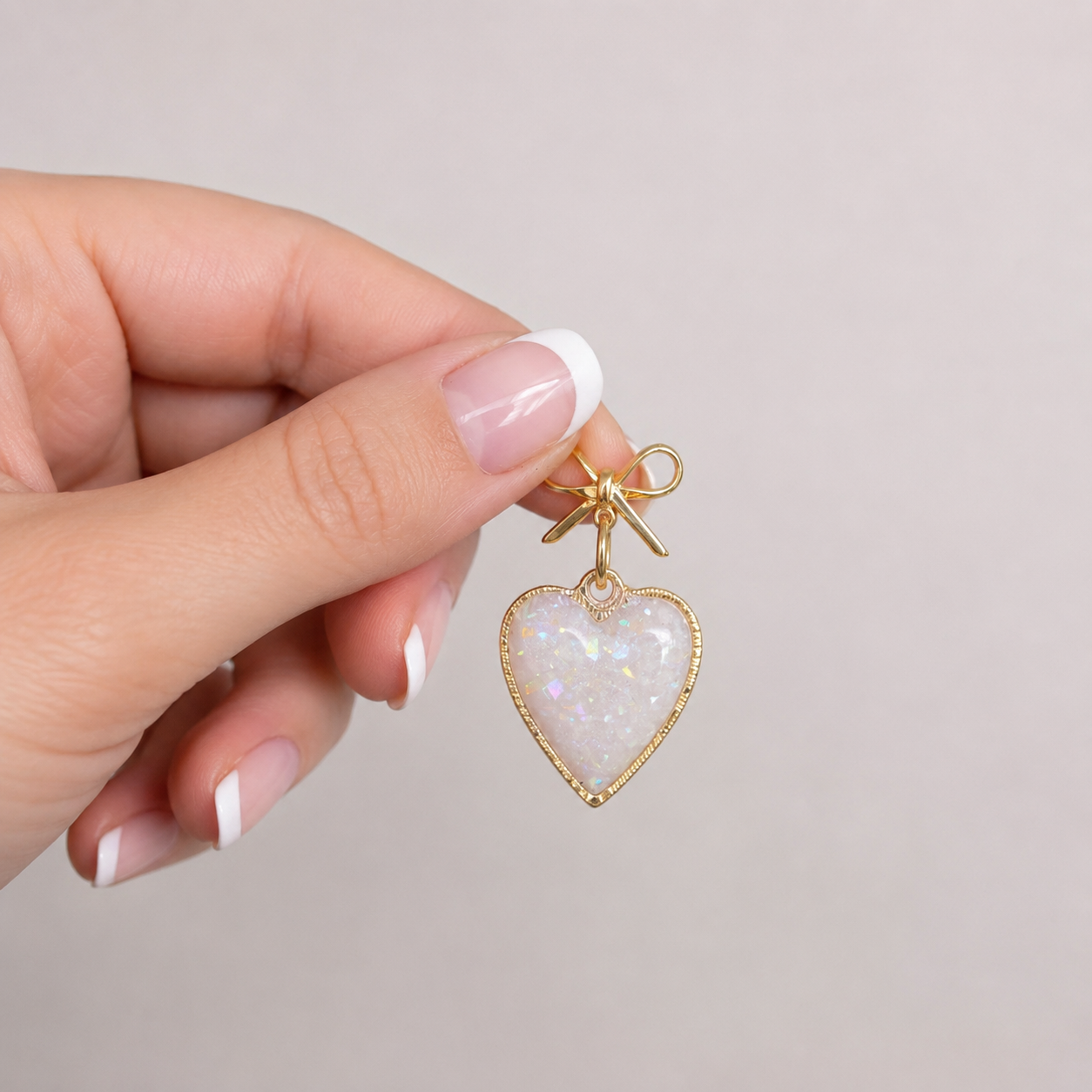 [EARRINGS] Opalescent Golden Heart Earrings | Cute Polymer Clay Jewelry | Handmade Kawaii Gift