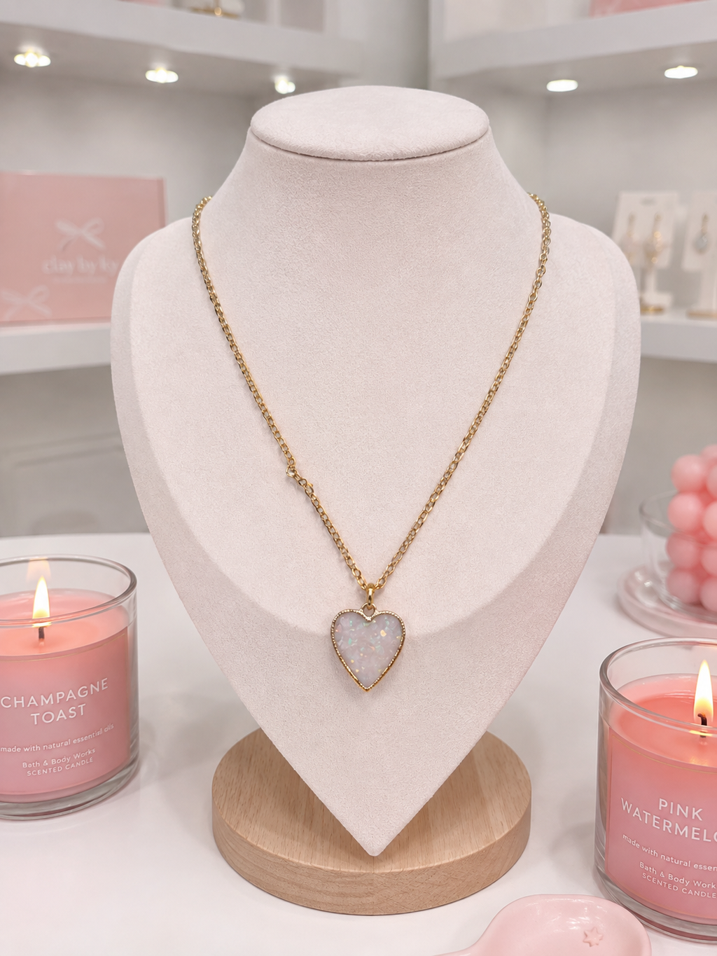 [NECKLACES] Opalescent Golden Heart Necklace | Cute Polymer Clay Jewelry | Handmade Kawaii Gift