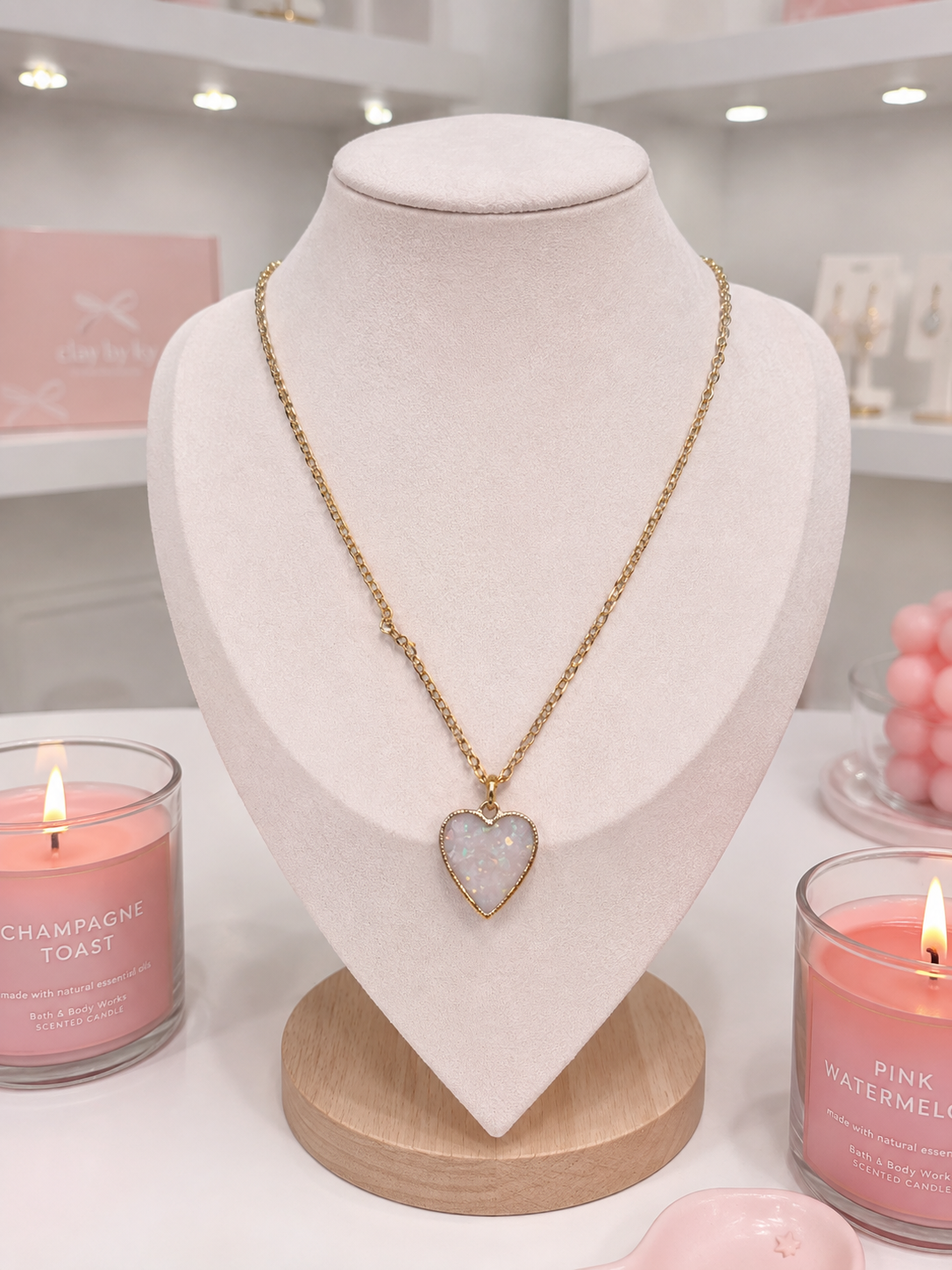 [NECKLACES] Opalescent Golden Heart Necklace | Cute Polymer Clay Jewelry | Handmade Kawaii Gift